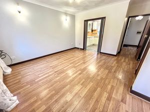 Lounge- click for photo gallery